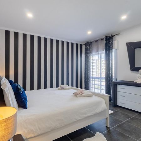 House4You Apartamento Moderno ลากอส ภายนอก รูปภาพ