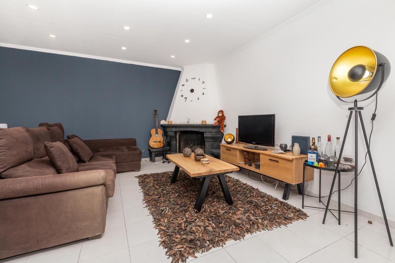 House4You Apartamento Moderno ลากอส ภายนอก รูปภาพ