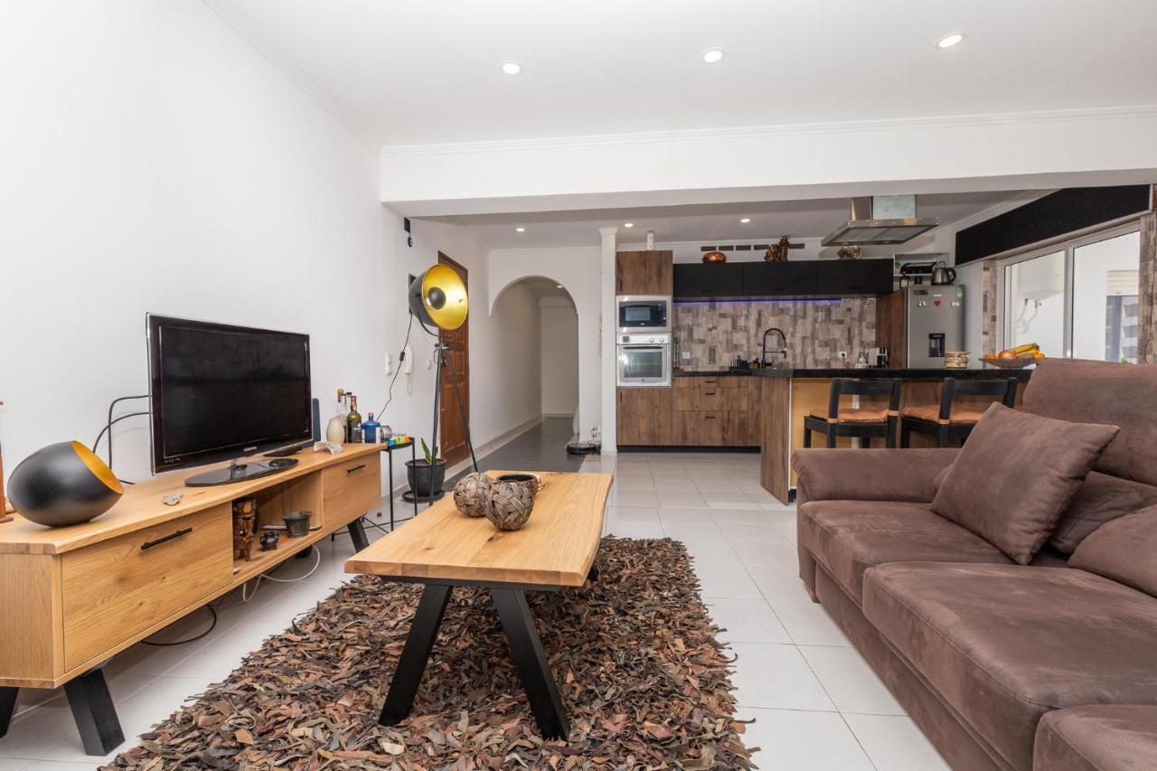 House4You Apartamento Moderno ลากอส ภายนอก รูปภาพ