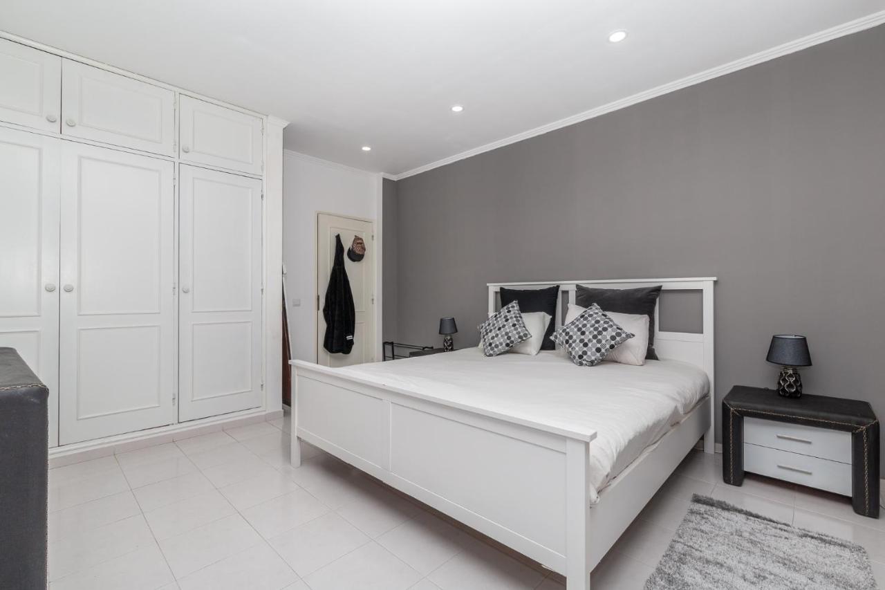 House4You Apartamento Moderno ลากอส ภายนอก รูปภาพ