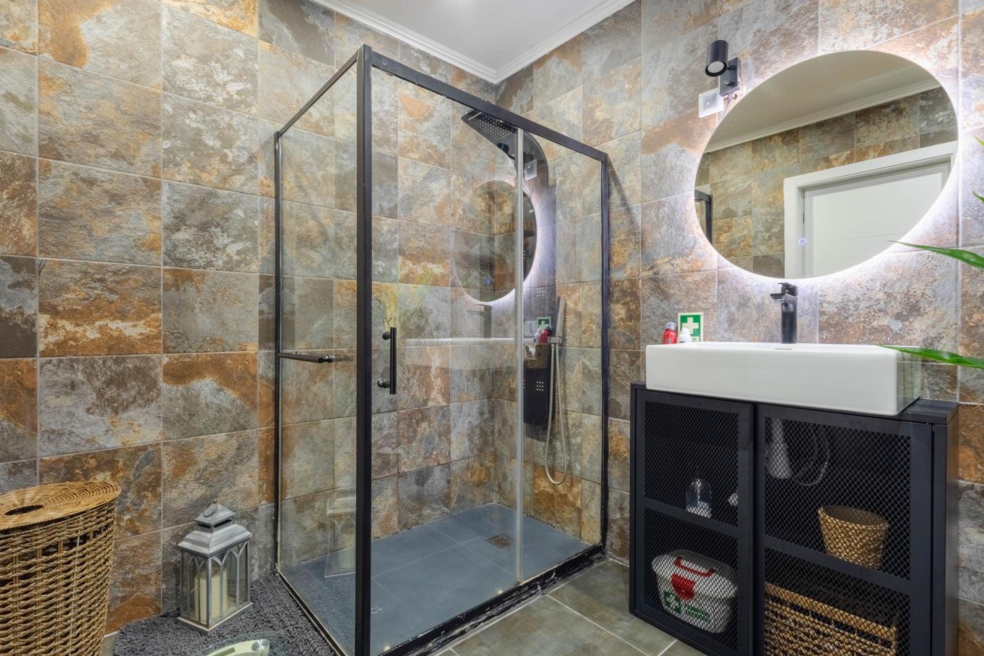 House4You Apartamento Moderno ลากอส ภายนอก รูปภาพ